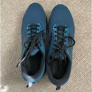 MENS BROOKS SHOES!